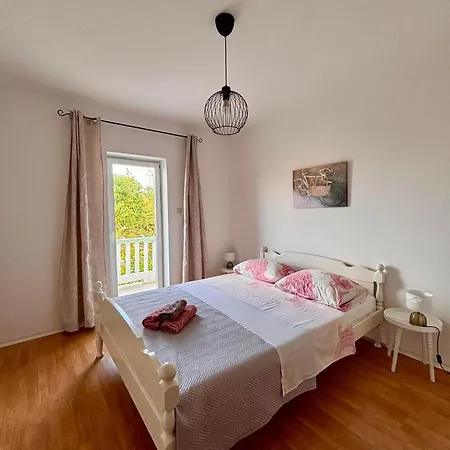 Danijela Mali Losinj